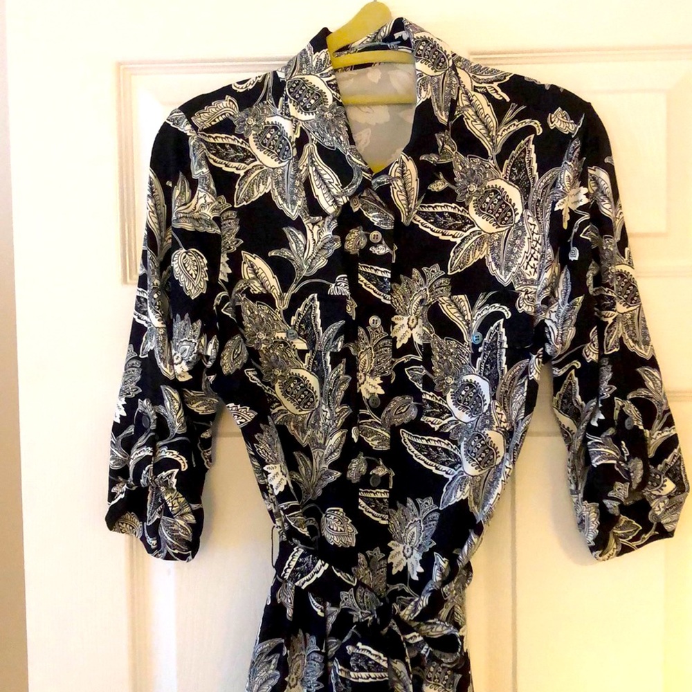 Classic J McLaughlin Dress